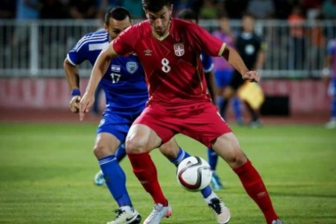 Ništa od Zvezde, AUSTRIJANCI ODVODE PAVLOVIĆA!