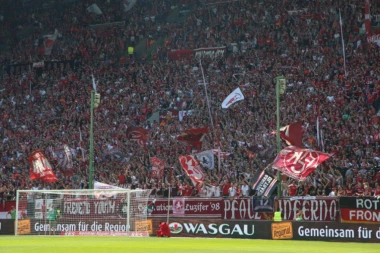 (FOTO) Nekad su bili strah i trepet, sada su ispali u treću ligu Nemačke!