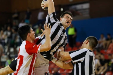 Trener napustio Partizan, ali zamena je spremna!