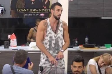 Đekson otkrio da li bi bio napolju sa Andrijanom, ona zanemela!