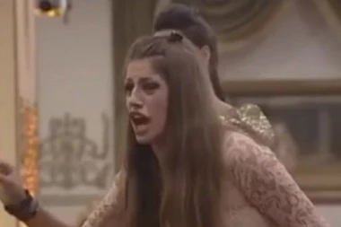 (VIDEO) Žestoko se sukobile Eva Ras i Dalila zbog njega!