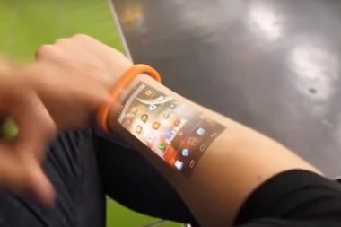 (VIDEO) NEVEROVATNO: Ovaj sat "pretvara" ruku u ekran!