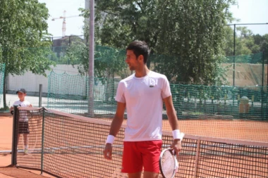 (VIDEO) Nole stigao u Madrid i odradio trening