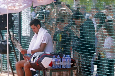 (FOTO) Novakov trening i druženje sa novinarima