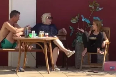 (VIDEO) EVO ZAŠTO JE KIJA SIGURNA U SLOBINA OSEĆANJA!