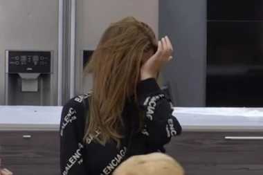 (VIDEO) EVO ŠTA JE MAJKA PORUČILA KIJI