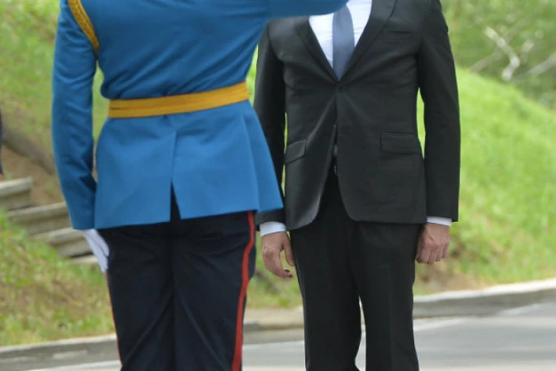 Vulin ponosan na Vojsku Srbije: Čestitam vam jubilej!