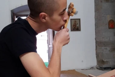 PRIČA KOJU TREBA PROČITATI: Dušan je iz islama pobegao u hrišćanstvo i sada zbog toga trpi pretnje Albanaca