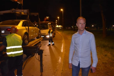 (FOTO) Ovako su odnosili kola BAHATIM VOZAČIMA na Ušću