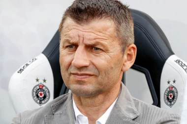 PRED ČUKARIČKI - Đukić: Do gola što pre, igrači znaju važnost meča