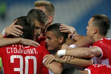 Super liga izlazi Zvezdi u susret: CRVENO-BELI IPAK SLAVE TITULU U SUBOTU!