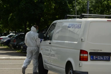 POLICIJA NA ZVEZDARI ZATEKLA JEZIV PRIZOR: Izboden muškarac leži u lokvi krvi, a preko glave mu jastuk!