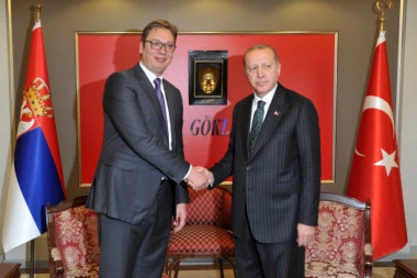 VUČIĆ U TURSKOJ: Nikad bolji politički odnosi, i ekonomski će biti bolji