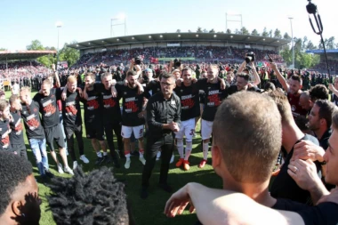 (VIDEO) Slaviće se celu noć: NIRNBERG SE VRATIO U BUNDESLIGU!