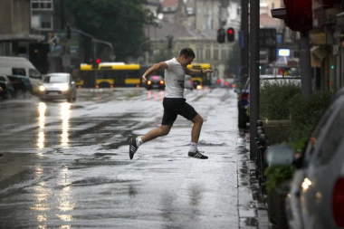 SPARINA ĆE NAS DANAS DOTUĆI: Red sunca, red oblaka, pa PLJUSAK!