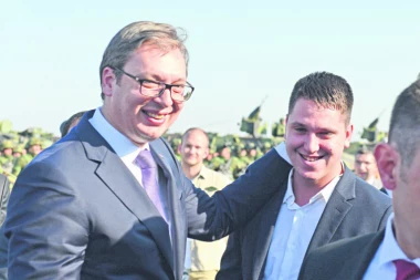 BLISKI SUSRET VUČIĆA I HRVATA NA POLUFINALU LIGE ŠAMPIONA