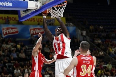 USPEŠAN DEBI TOPIĆA: Crvena zvezda se revanširala Čačanima