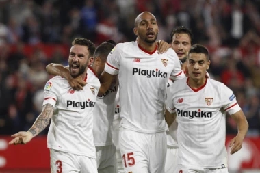 Sevilja angažovala golmana: Ništa od Dmitrovića