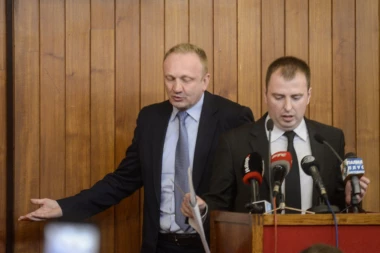 Mirković: Počeo konačni obračun SzS-a sa SzS-om