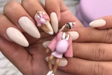 BIZARNO! Devojke su odlepile za ovim manikirom!