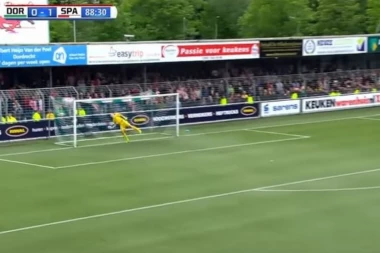 (VIDEO) AUTOGOL O KOME PRIČA CEO SVET: Projektil sa 40 metara, ali u svoju mrežu