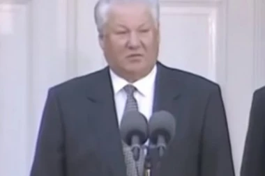 RUSKI KOMUNISTI POKRENULI INICIJATIVU: Jeljcinu oduzimaju ulicu u njegovom rodnom gradu?!
