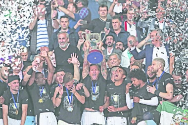PAOK se rastao sa trenerom koji mu je doneo duplu krunu, ali mogući naslednik je uveliko poznat!