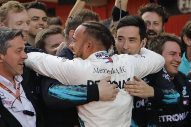 Luis Hamilton je šampion F1!