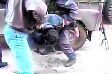 EKSKLUZIVNO OTKRIVAMO ZLOČINE KOJE SU ALBANCI KRILI: Tajni snimci ubistva srpskih policajaca