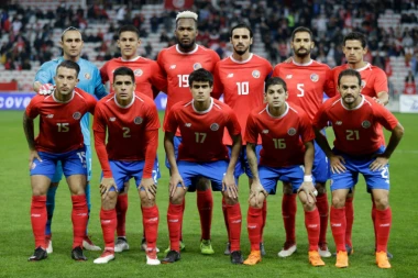 Dok jednima ne smrkne...: Defanzivac Kostarike se povredio