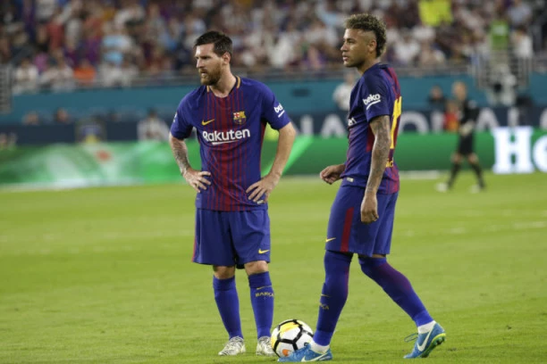 Legendarni Brazilac lupio i ostao živ: Ni Mesi po kvalitetu ne može da nadmaši Nejmara!