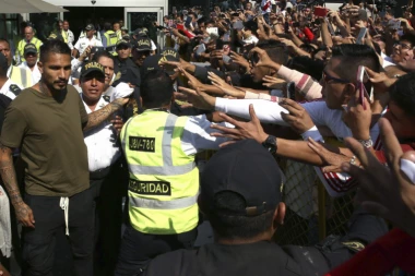 Kapiten Perua dočekan kao heroj!