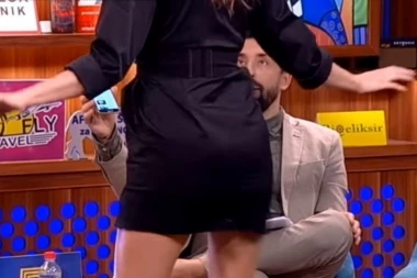 DA LI JE OVA SRPSKA PEVAČICA NAJZGODNIJA PORODILJA IKADA?!