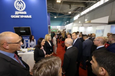 Ministar poljoprivrede posetio štand Kompanije "Dunav osiguranje"