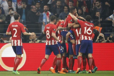 (VIDEO) Atletiko rutinski protiv Marseja, "JORGANDŽIJE" NOSE PEHAR NAZAD U MADRID!