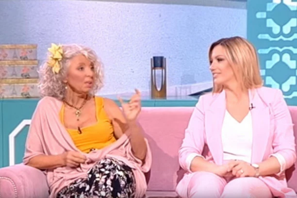 (FOTO) Izneverovaćete! Maja Volk se skinula u kupaći u sedmoj deceniji i razbila izgledom: Zategnute noge, izvajano telo, komentari pljušte!