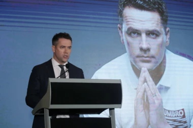 (FOTO) POKRENUO BIZNIS: Fenomenalna ideja Majkla Ovena