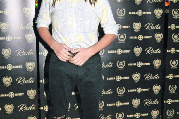 Trk na kioske! Samo u Srpskom telegrafu - Kako je Rasta koristio marihuanu protiv korone, Miki moli da se vrati u Zadrugu