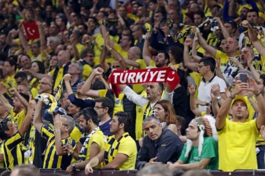 Fener se vraća na šampionski put : Najbolji evropski bek u Istanbulu!