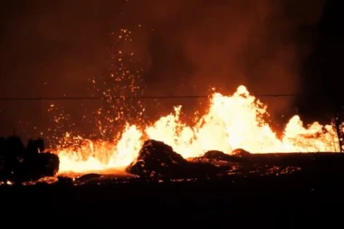 PAKAO NA HAVAJIMA: Lava guta kuće pred sobom, SPREMA SE JOŠ VEĆE ZLO!
