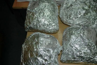 KAKO JE ZAVRŠILA TU? 156 kilograma marihuane plutalo kod hrvatskih ostrva