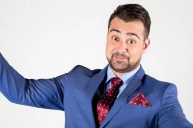 STEFAN BUZUROVIĆ KAKVOG DO SADA NISTE VIDELI: Isplivala fotka voditelja NAKON KOJE SU SVI U NEVERICI! (FOTO)