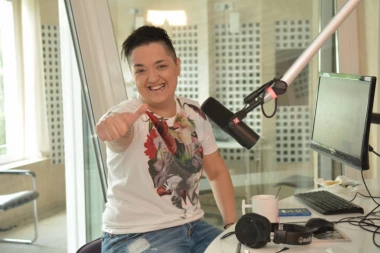 Deo teksta iz pesme Marije Šerifović tema za maturski!