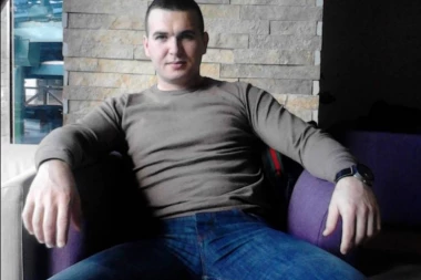 (FOTO) OVO JE MLADIĆ (30) IZ LOZNICE KOJI JE SAM SEBE KASAPIO DO SMRTI!