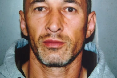 UHVAĆEN OPASNI PLJAČKAŠ: Harao po Beogradu sa pištoljem i pustošio radnje!