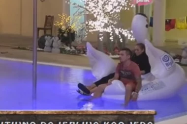 (VIDEO) BANE I LUNA UŽIVALI u romantičnom trenutku!