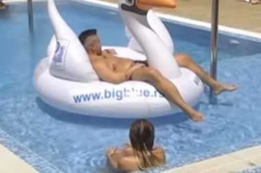 (VIDEO) SLOBA OVIM DOKAZAO DA MU NIJE STALO DO LUNE?!