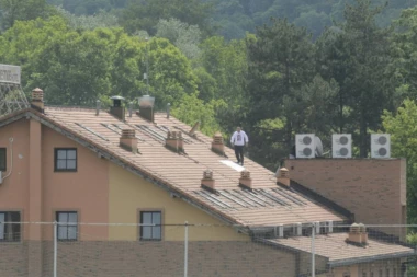 DOKLE VIŠE? Vlasnik "Prestiža" po četvrti put pretio samoubistvom