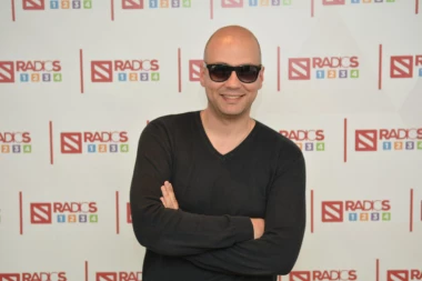 BOLNA ISPOVEST PEVAČA KOGA JE OBOŽAVAO CEO REGION: U Beogradu me dočekao HOROR, JEO SAM OTPATKE!