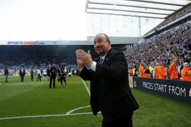 Smorila ga Kina, Rafa bi nazad u Premijer ligu